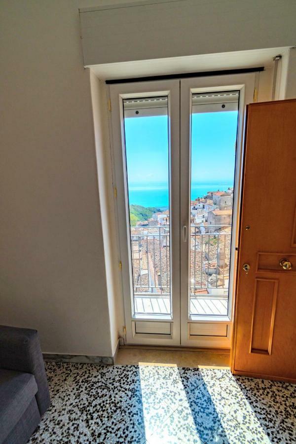 Suite Rotari - Affitti Brevi Italia 圣安吉罗山 外观 照片